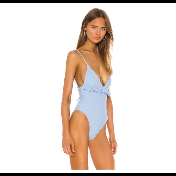 Tularosa Hazel One Piece in Sky Blue medium - Picture 2 of 10